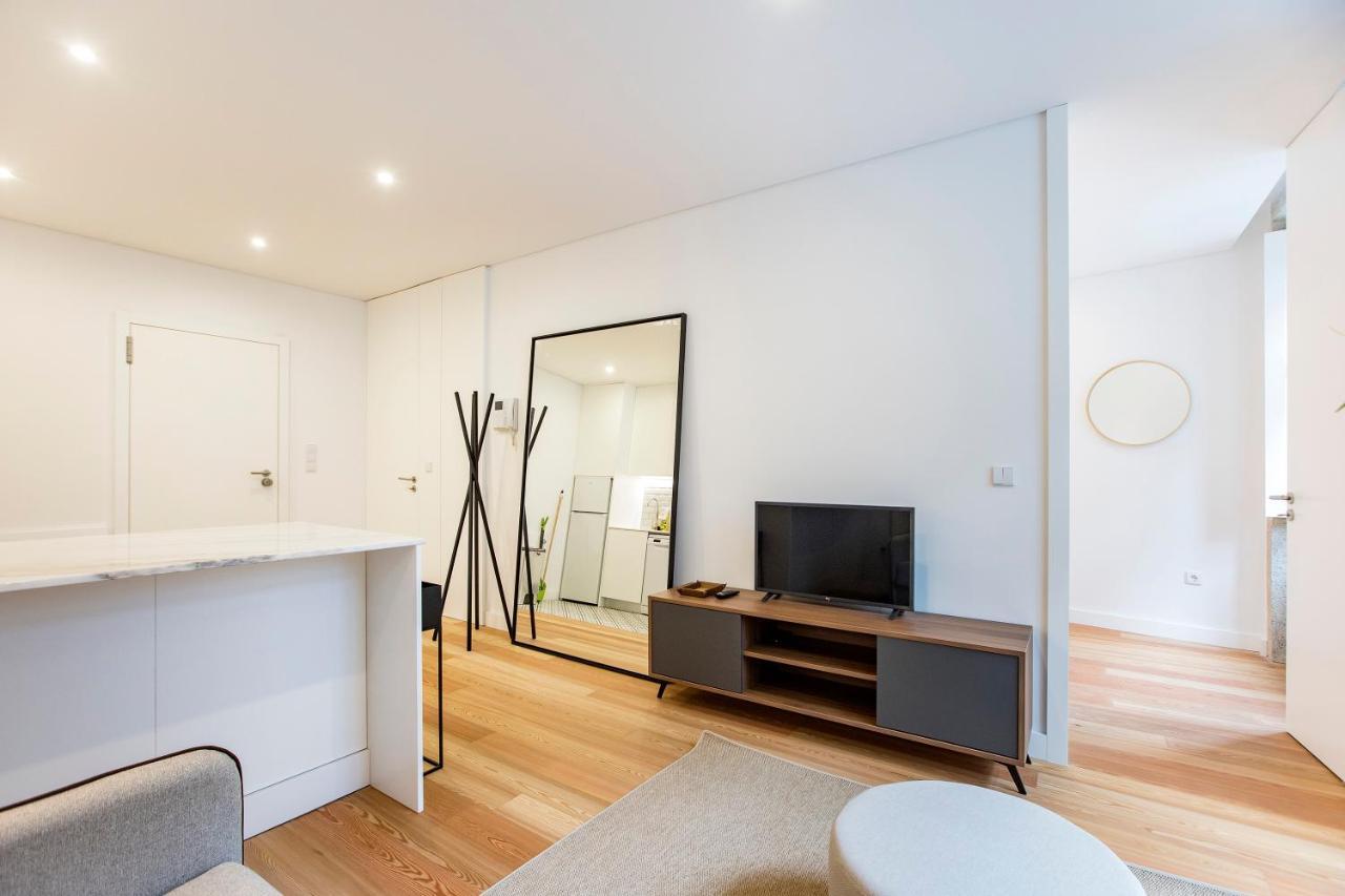 Downtown Wonder Flat W/ Ac By Lovelystay Porto Exterior photo