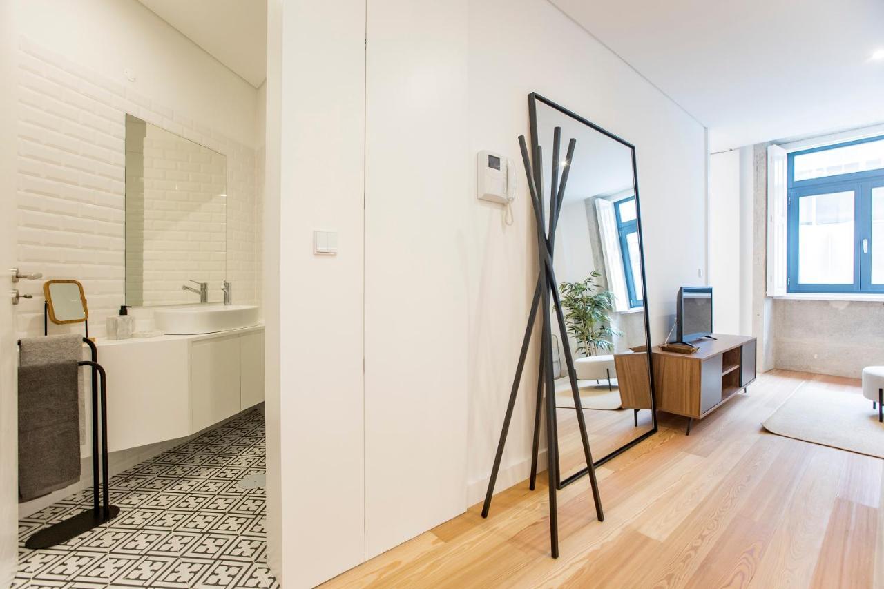 Downtown Wonder Flat W/ Ac By Lovelystay Porto Exterior photo
